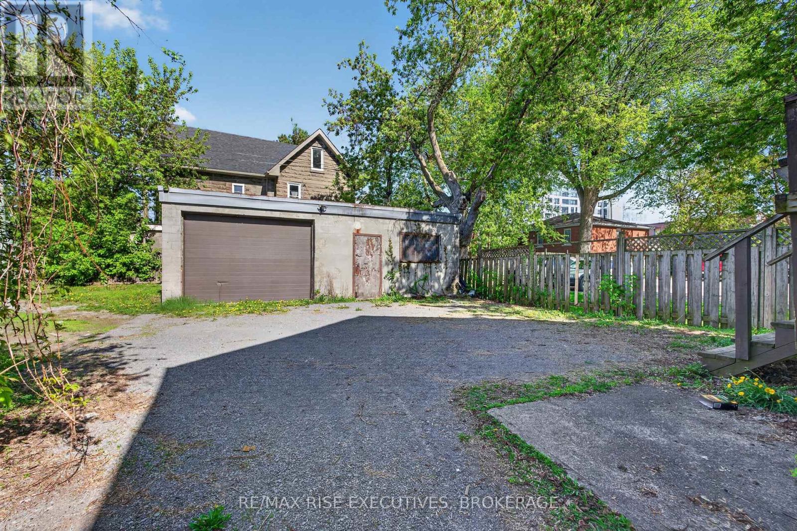 363 ALFRED STREET - 28