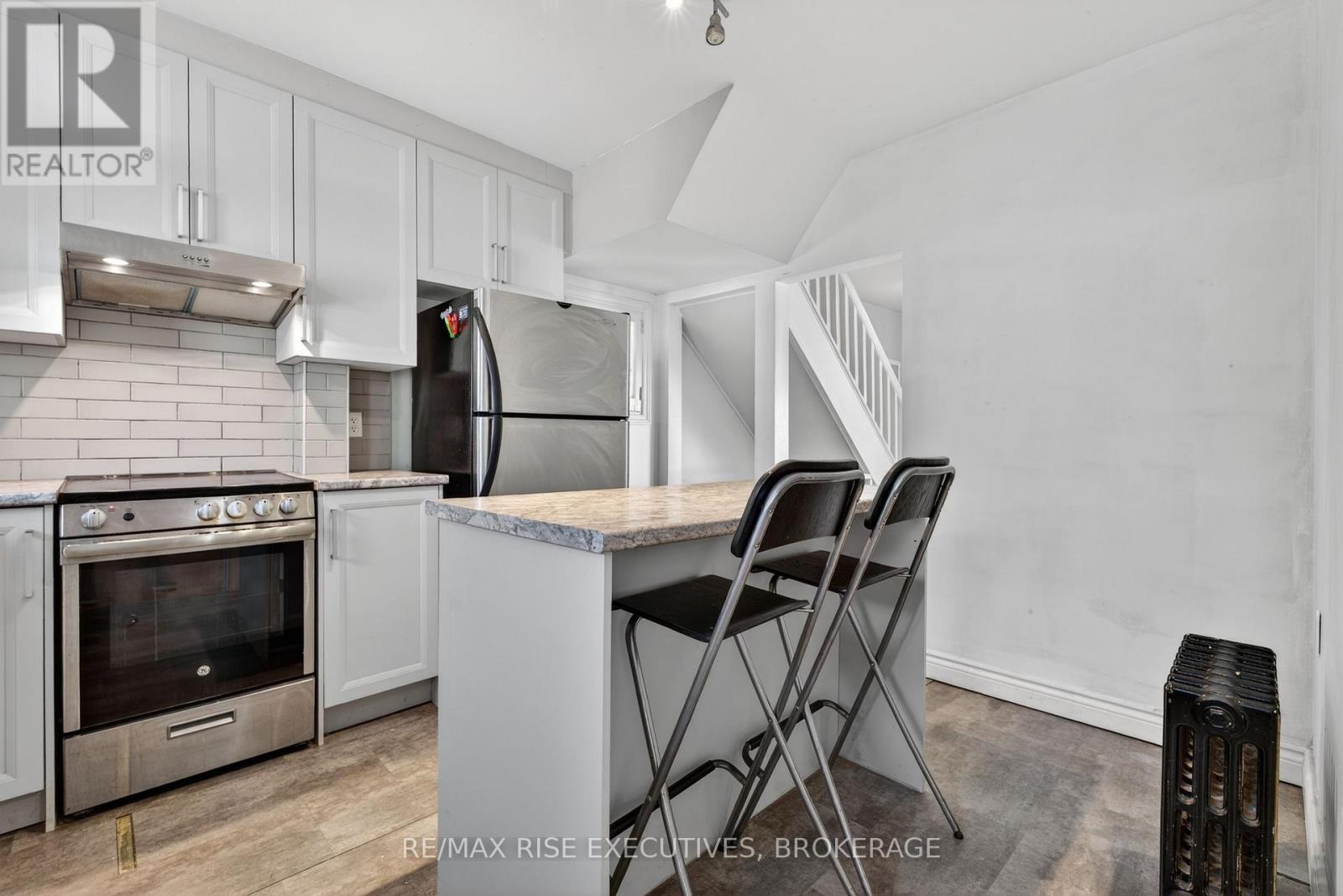 363 ALFRED STREET - 9