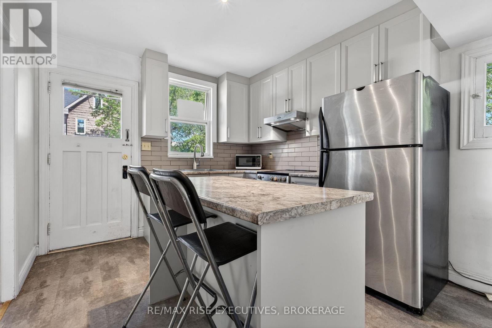 363 ALFRED STREET - 8