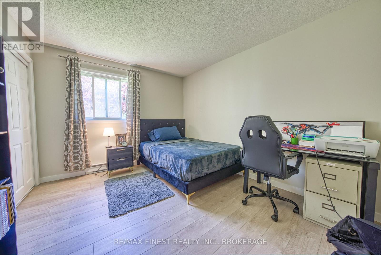 ##115 561 ARMSTRONG ROAD - 15