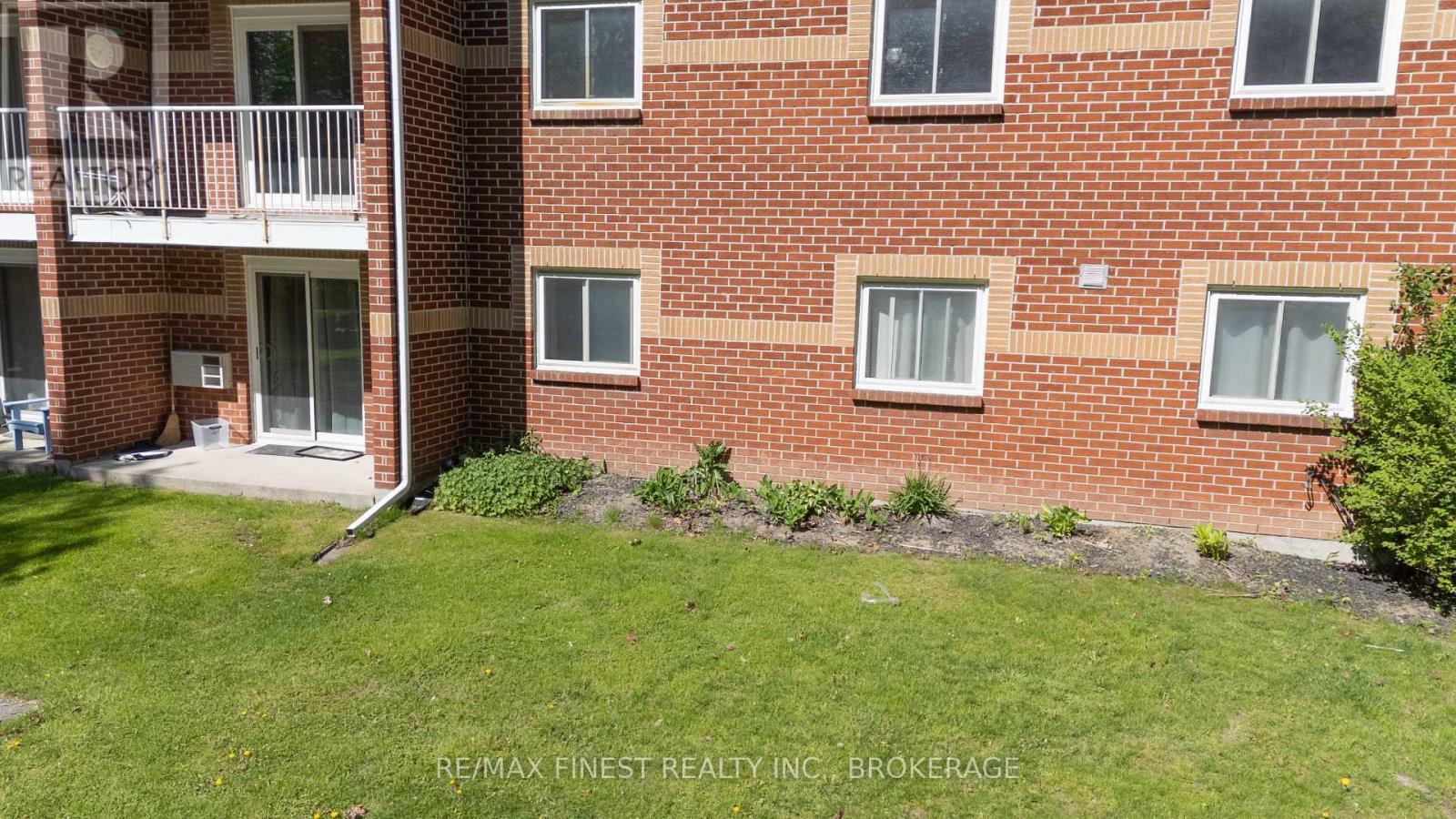 ##115 561 ARMSTRONG ROAD - 20