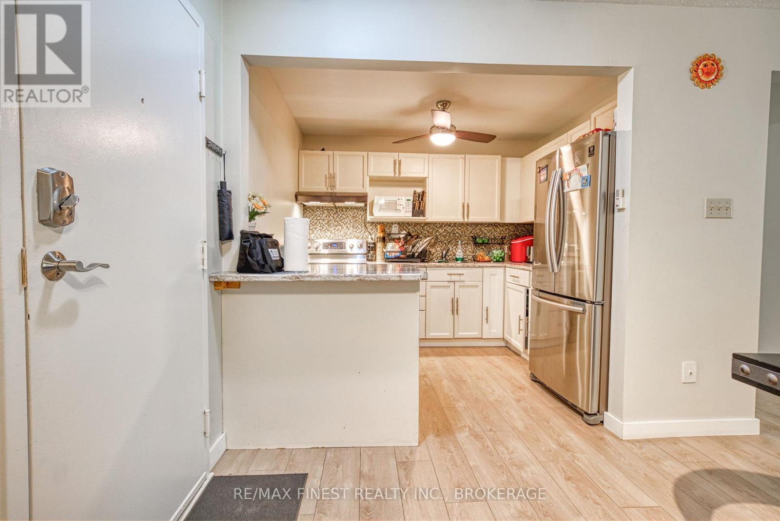 ##115 561 ARMSTRONG ROAD - 4