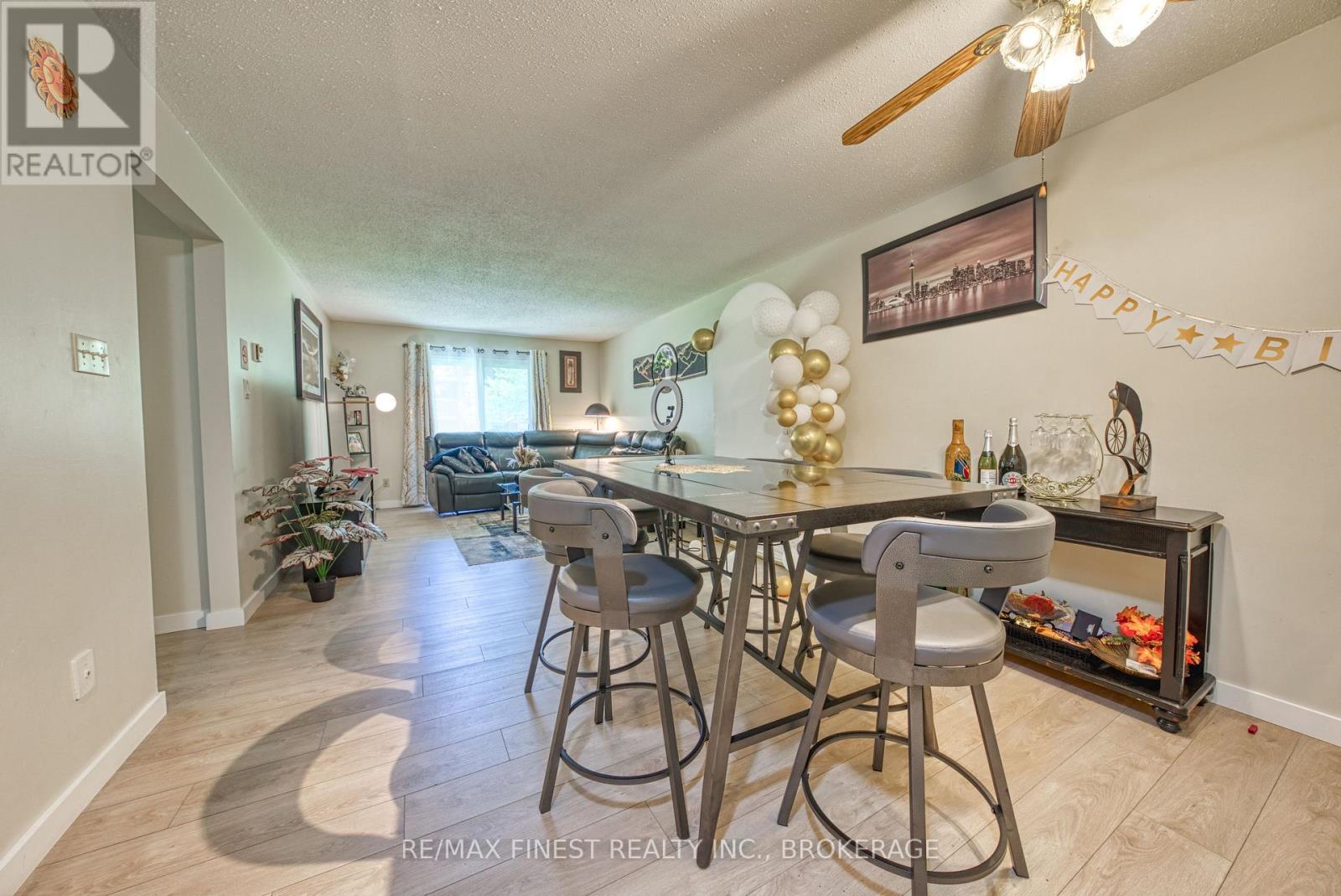 ##115 561 ARMSTRONG ROAD - 8