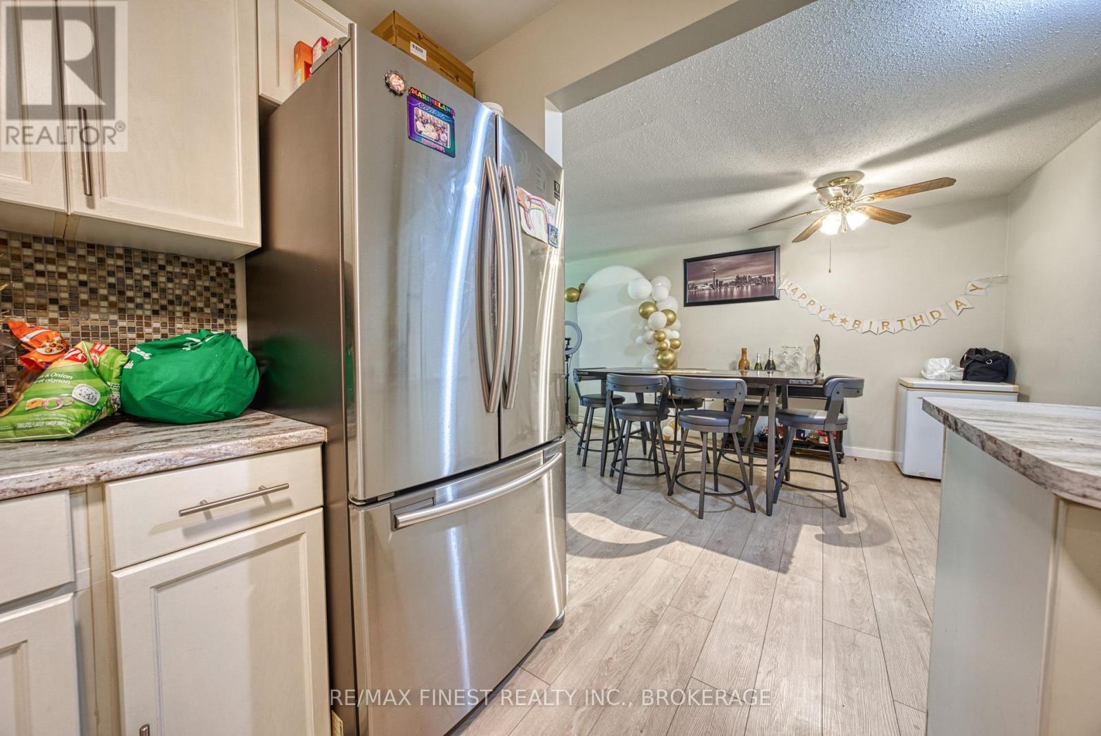 ##115 561 ARMSTRONG ROAD - 5