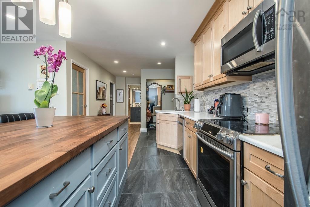 310-7 Jamieson Street - 1