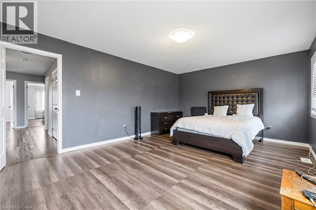 20 GILLESPIE Drive - 38