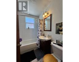 304 Yonge Street, Kingston, ON K7M1G7 Photo 13