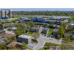 304 Yonge Street, Kingston, ON K7M1G7 Photo 14