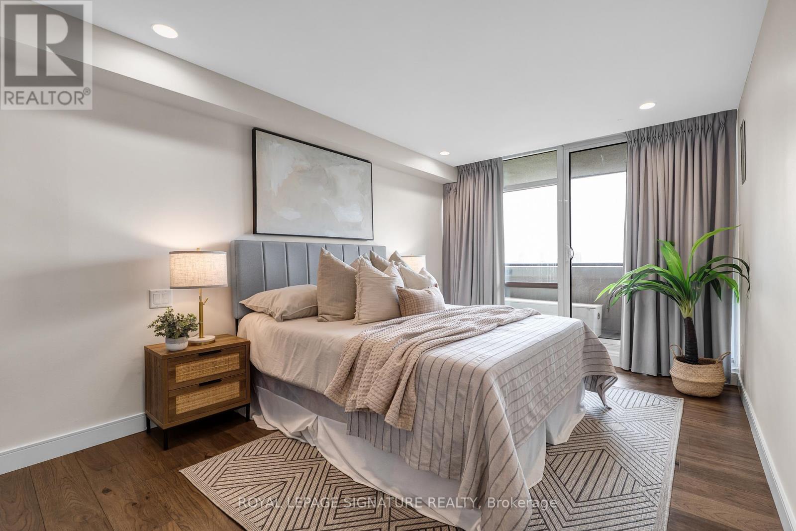 #1907 1555 FINCH AVENUE E - 29