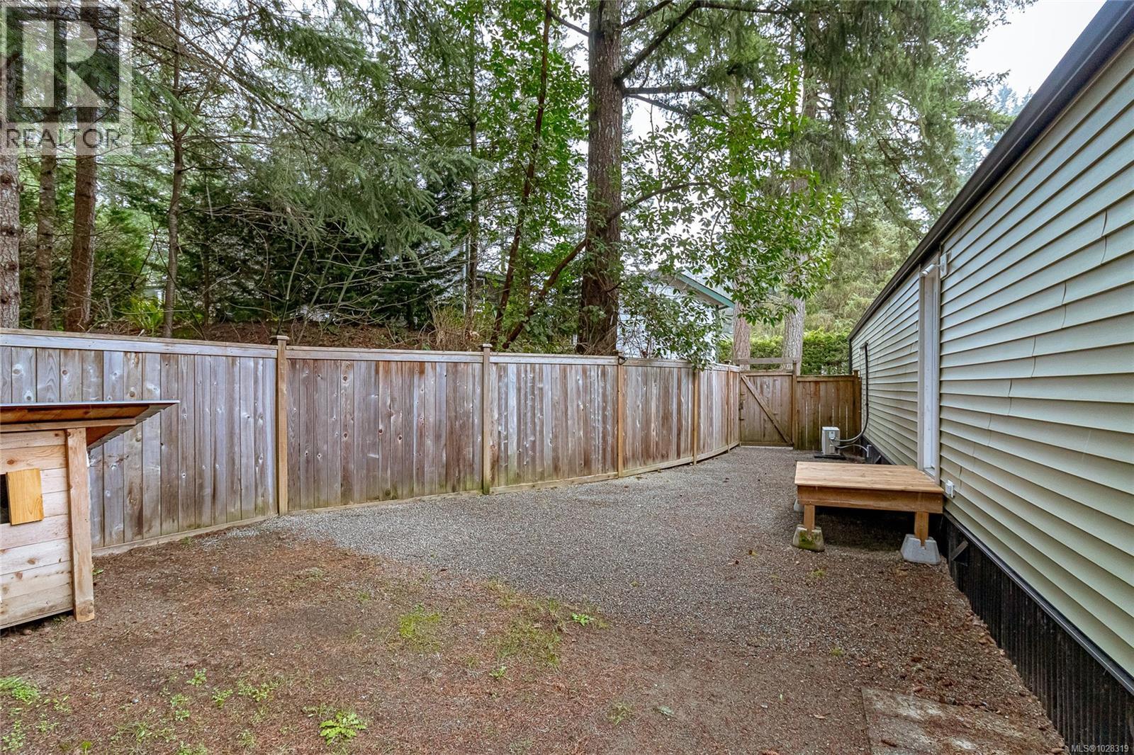 #46 2785 Wallbank Rd - 32
