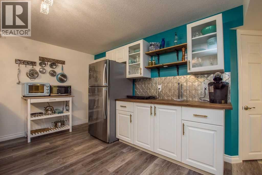 11826 86A Street - 30