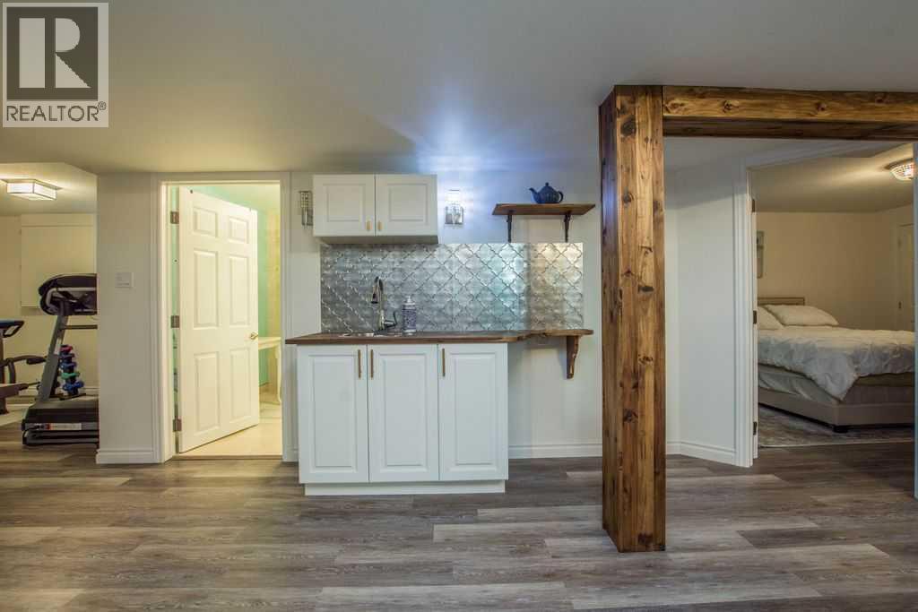 11826 86A Street - 34
