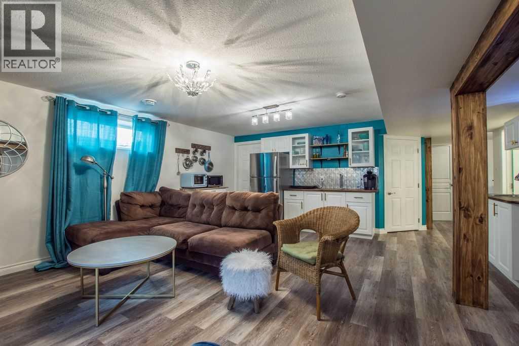 11826 86A Street - 31
