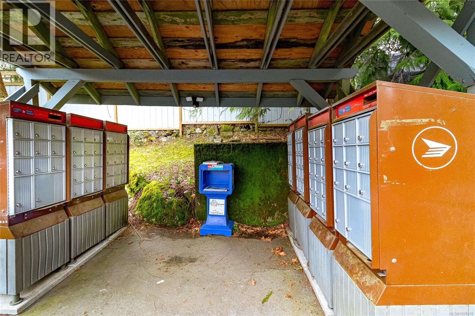 #46 2785 Wallbank Rd - 33