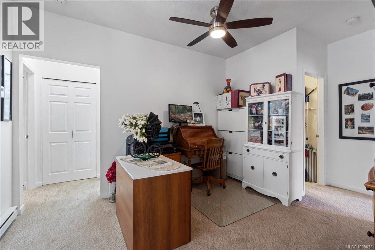 #105 5620 Edgewater Lane - 19