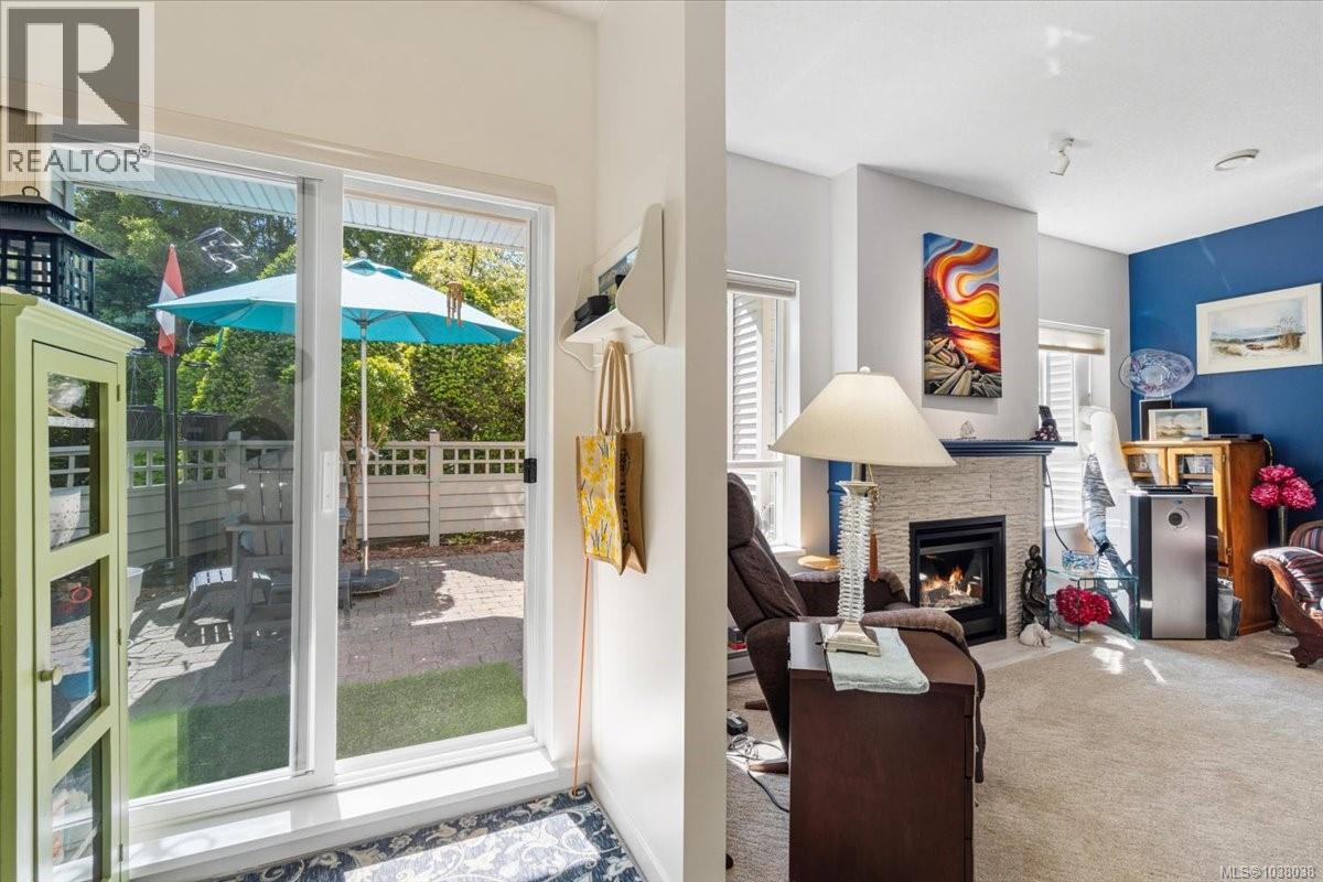 #105 5620 Edgewater Lane - 3