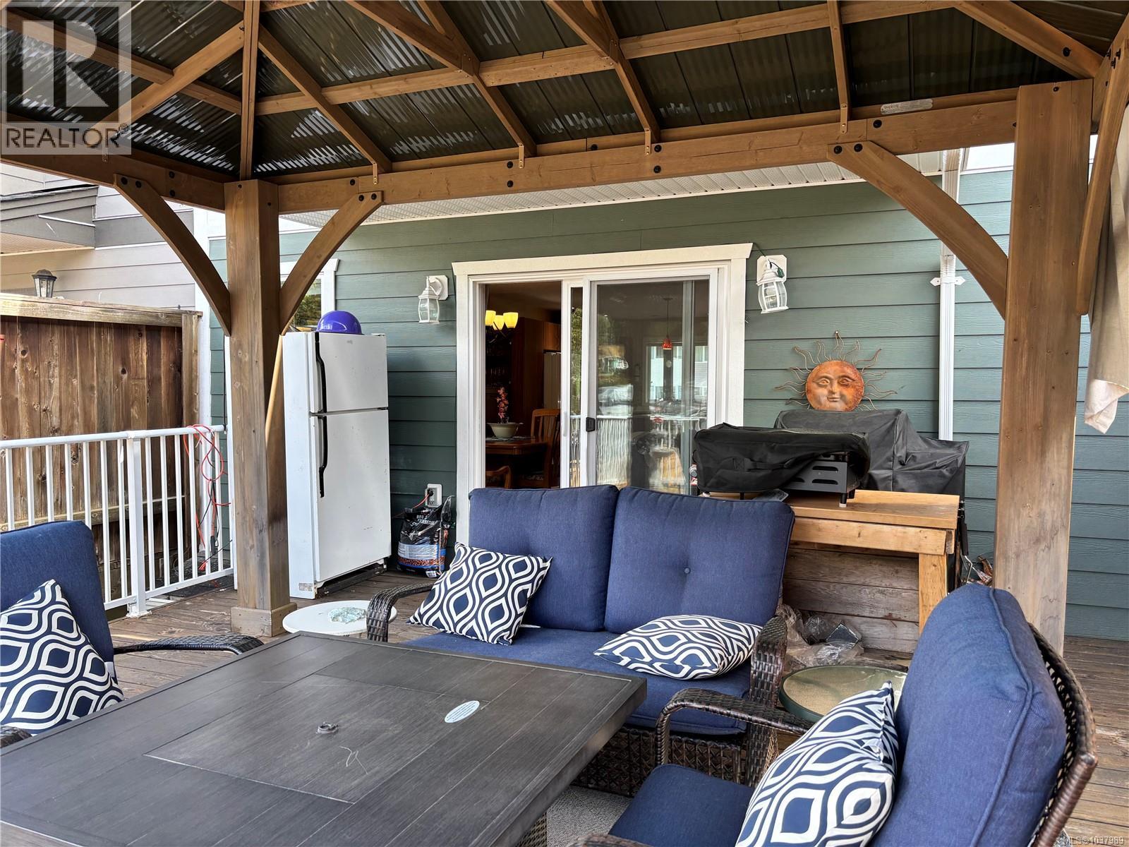 503 Maquinna Cres, Gold River