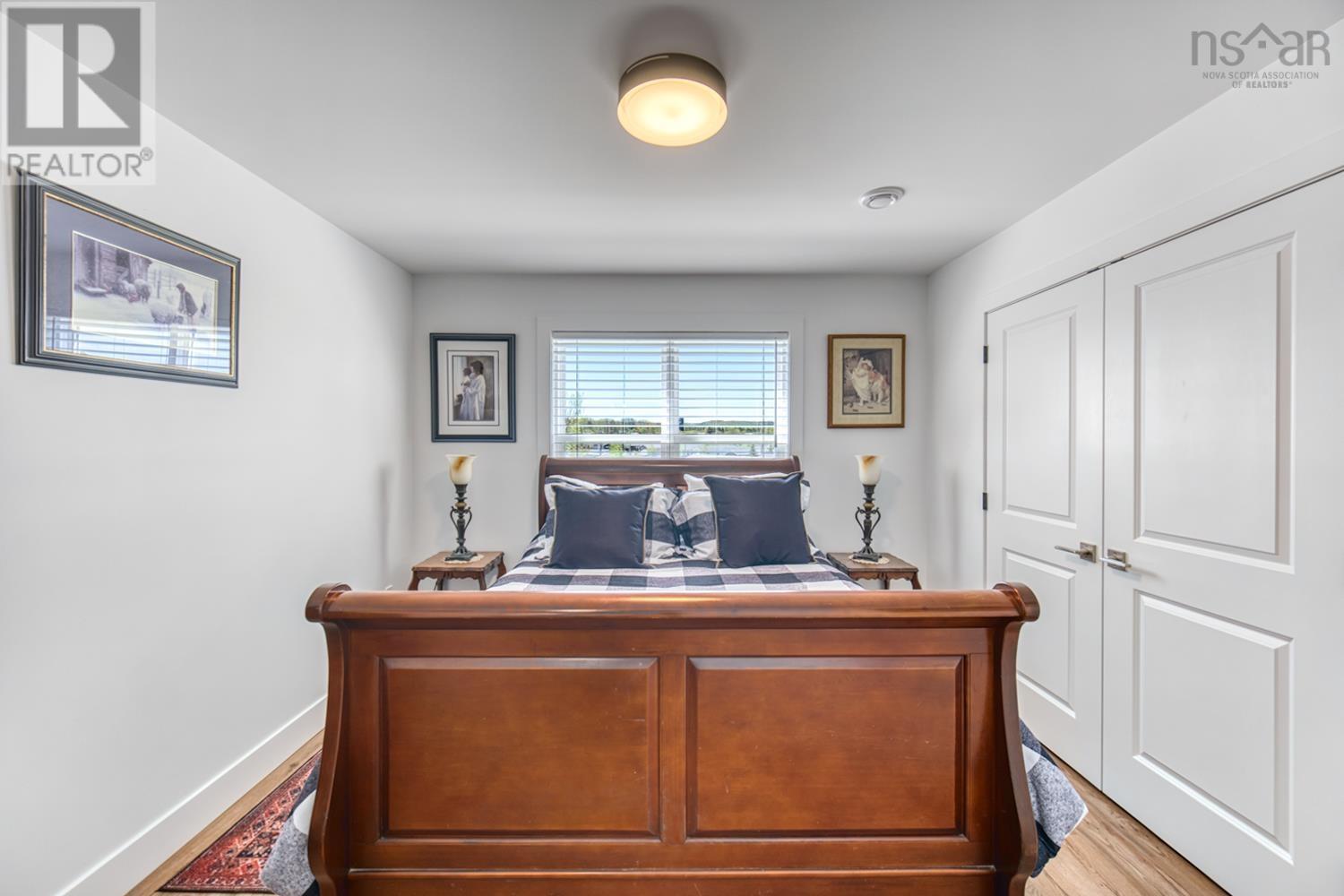 17 Community Way - 26