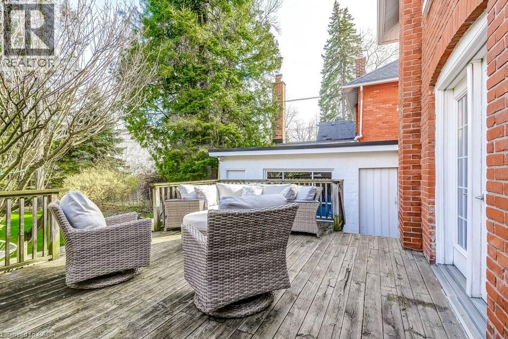 2180 CAROLINE Street - 32