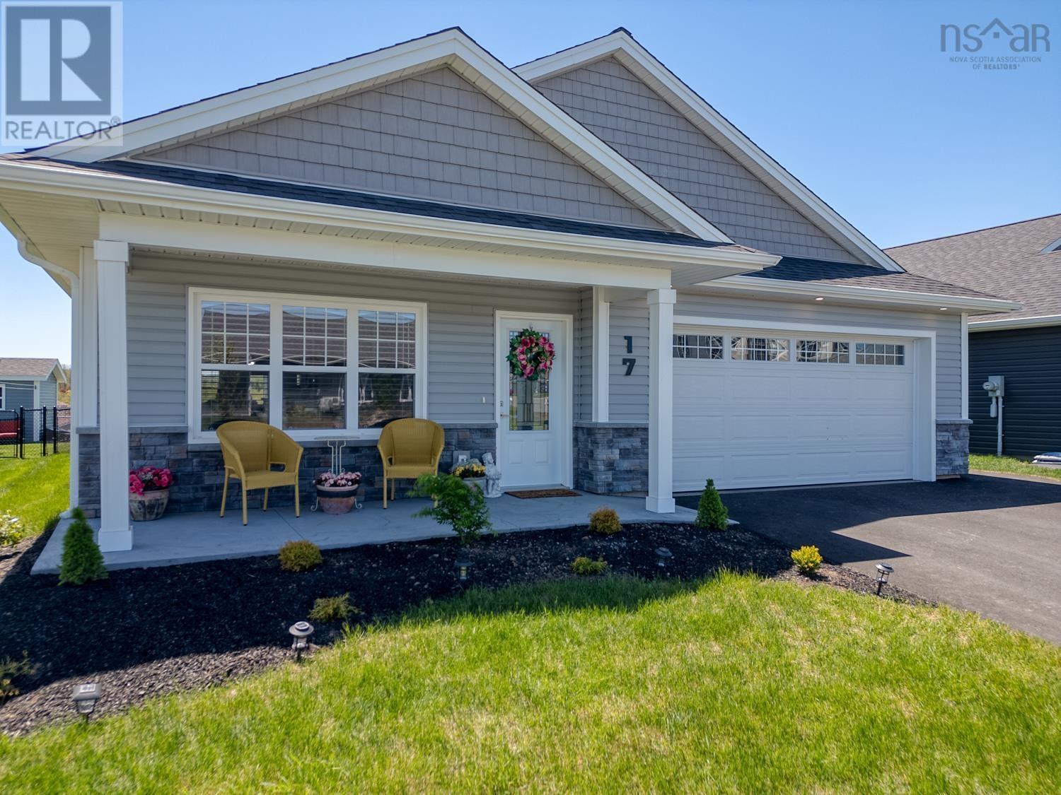 17 Community Way - 4