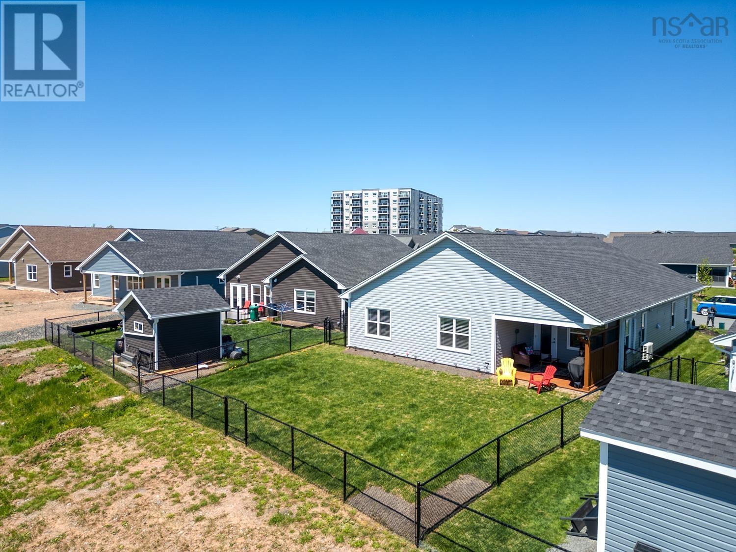 17 Community Way - 8