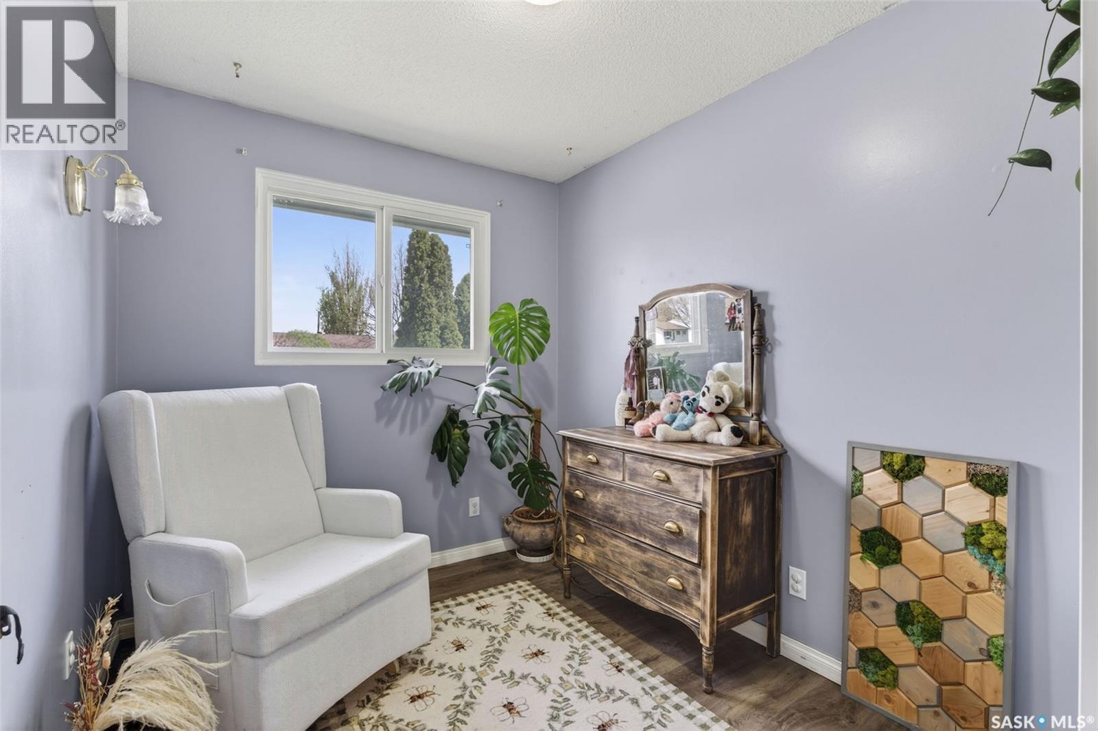 413 Vancouver AVENUE N - 17
