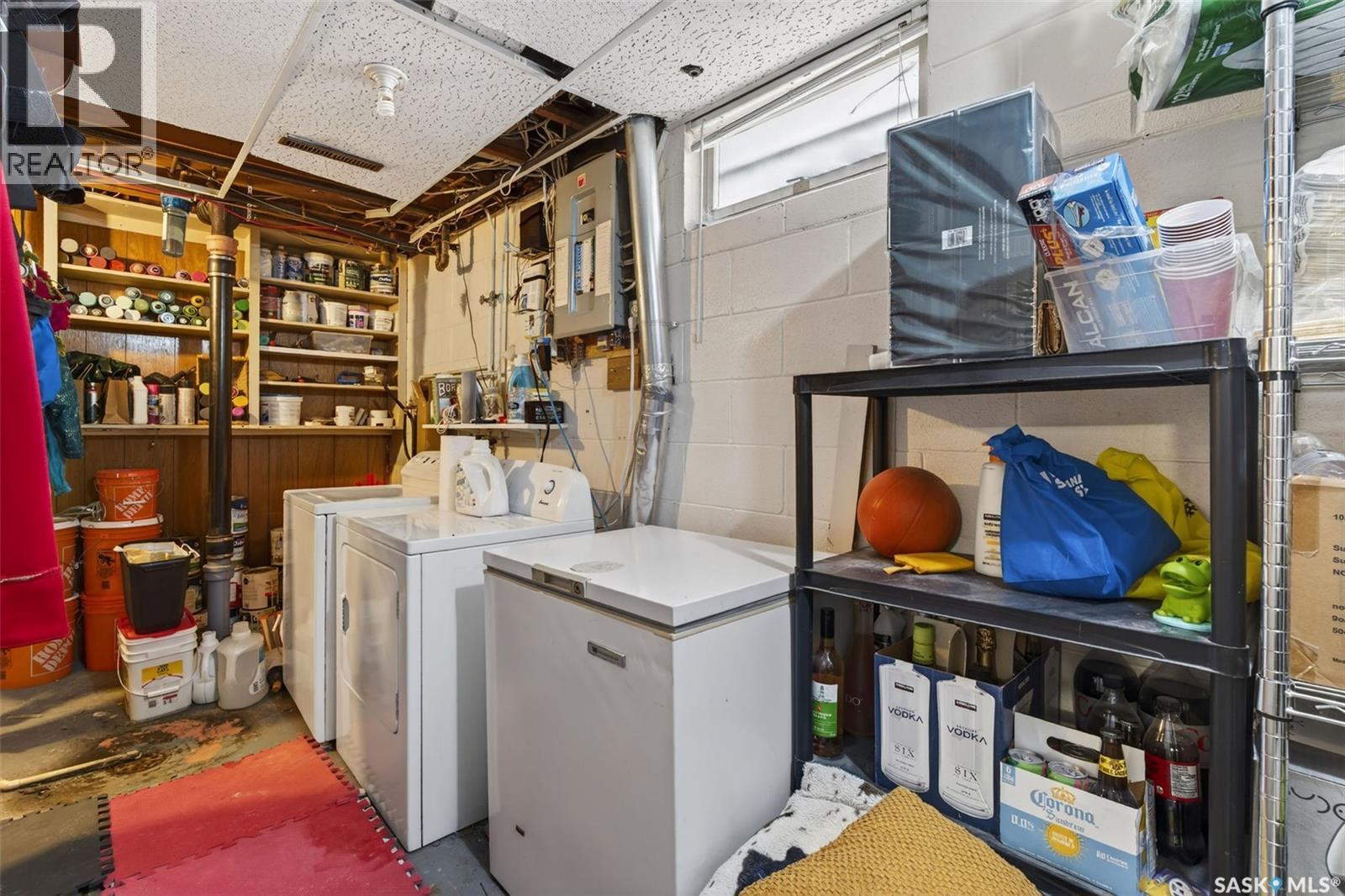 413 Vancouver AVENUE N - 30
