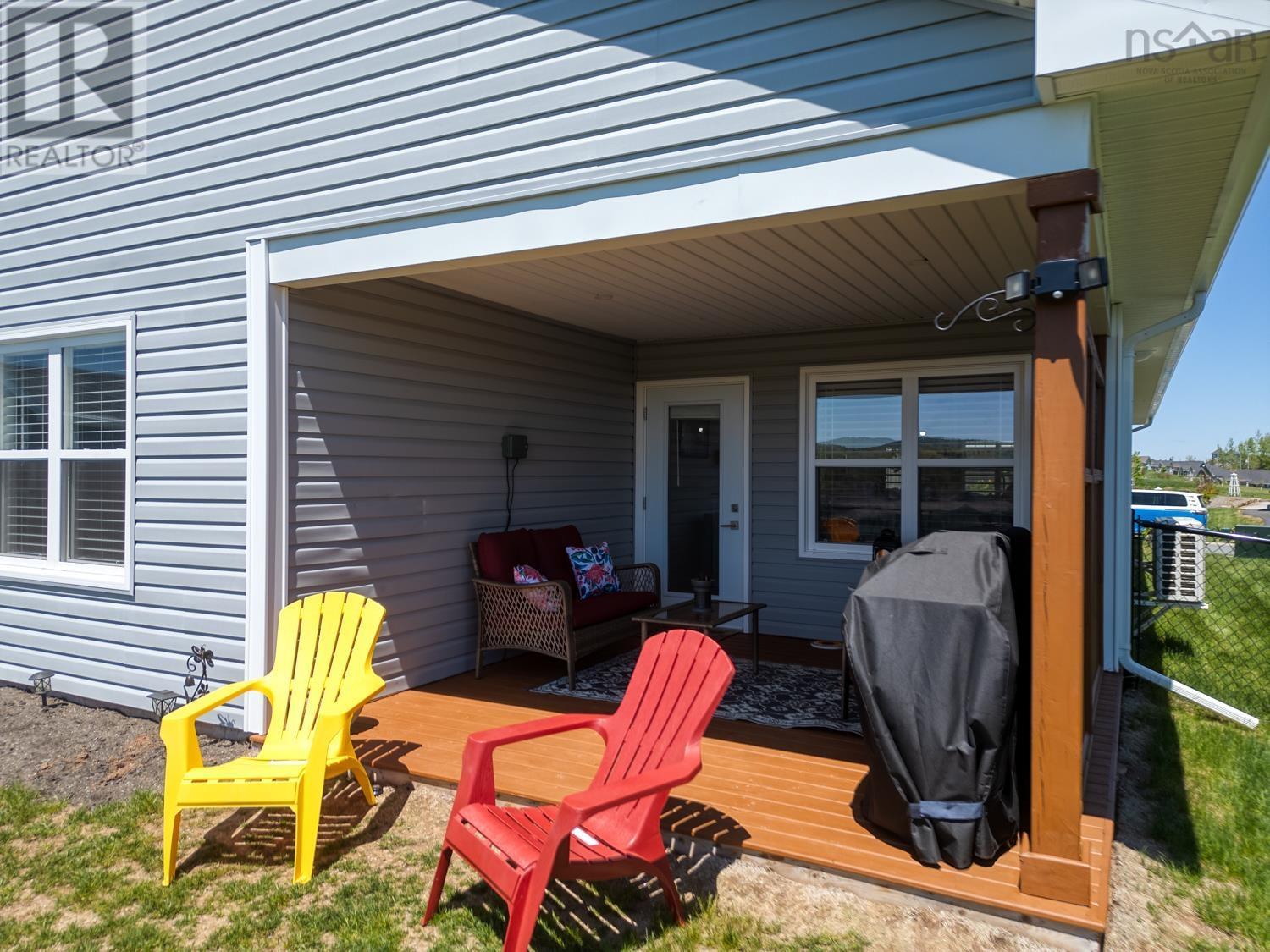 17 Community Way - 9