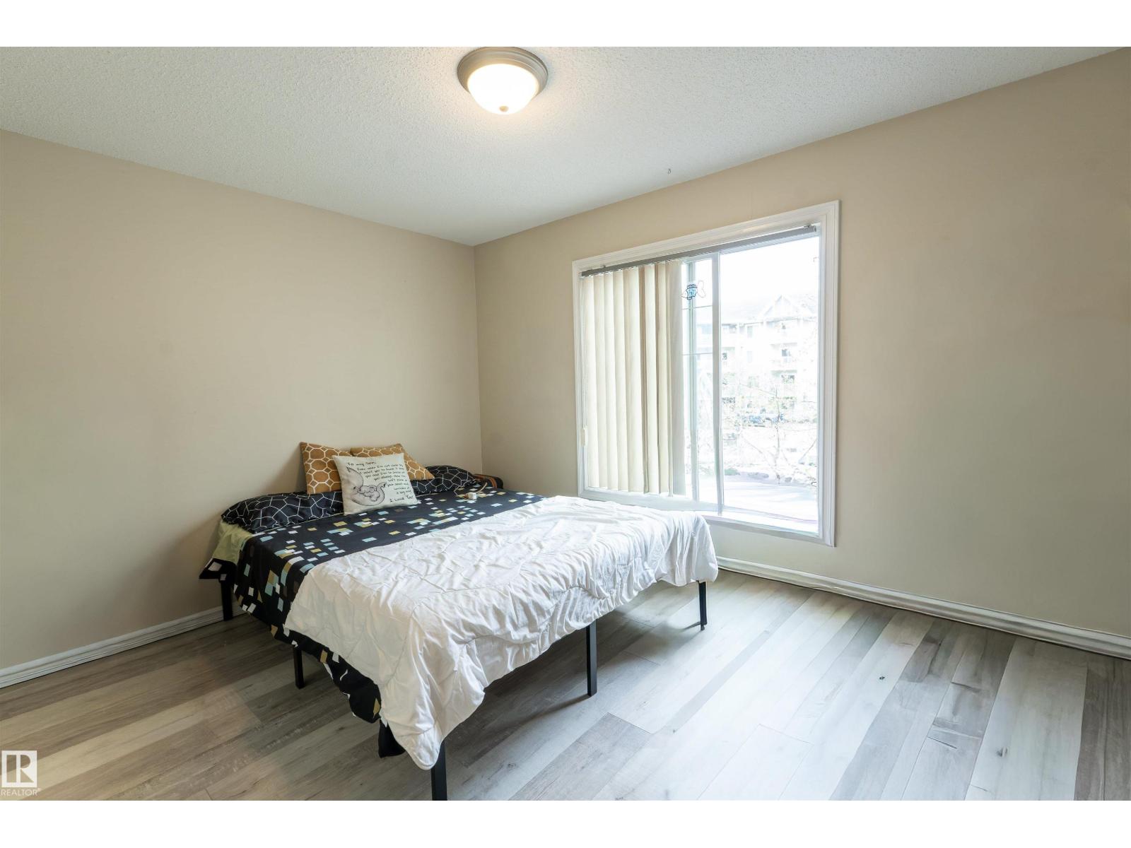 #203 4403 23 ST NW — photo 7
