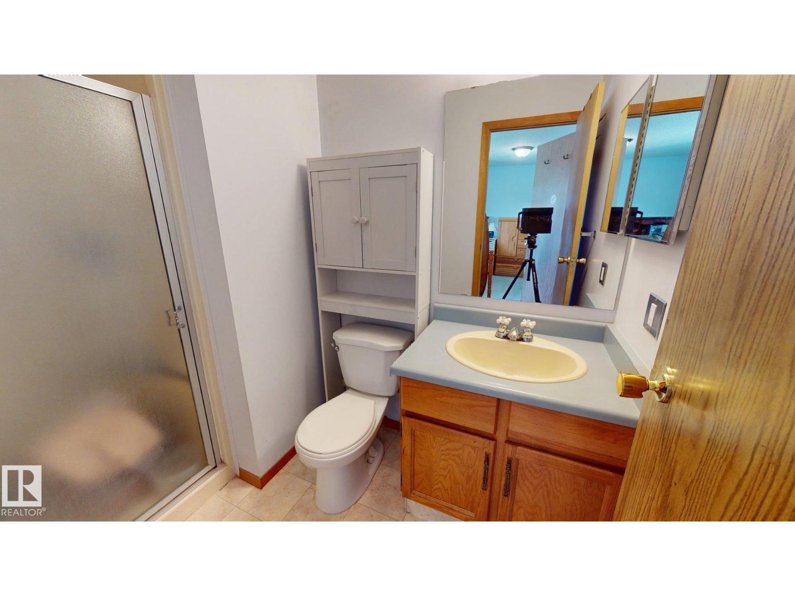 410 ST. ANDREWS PL - 10