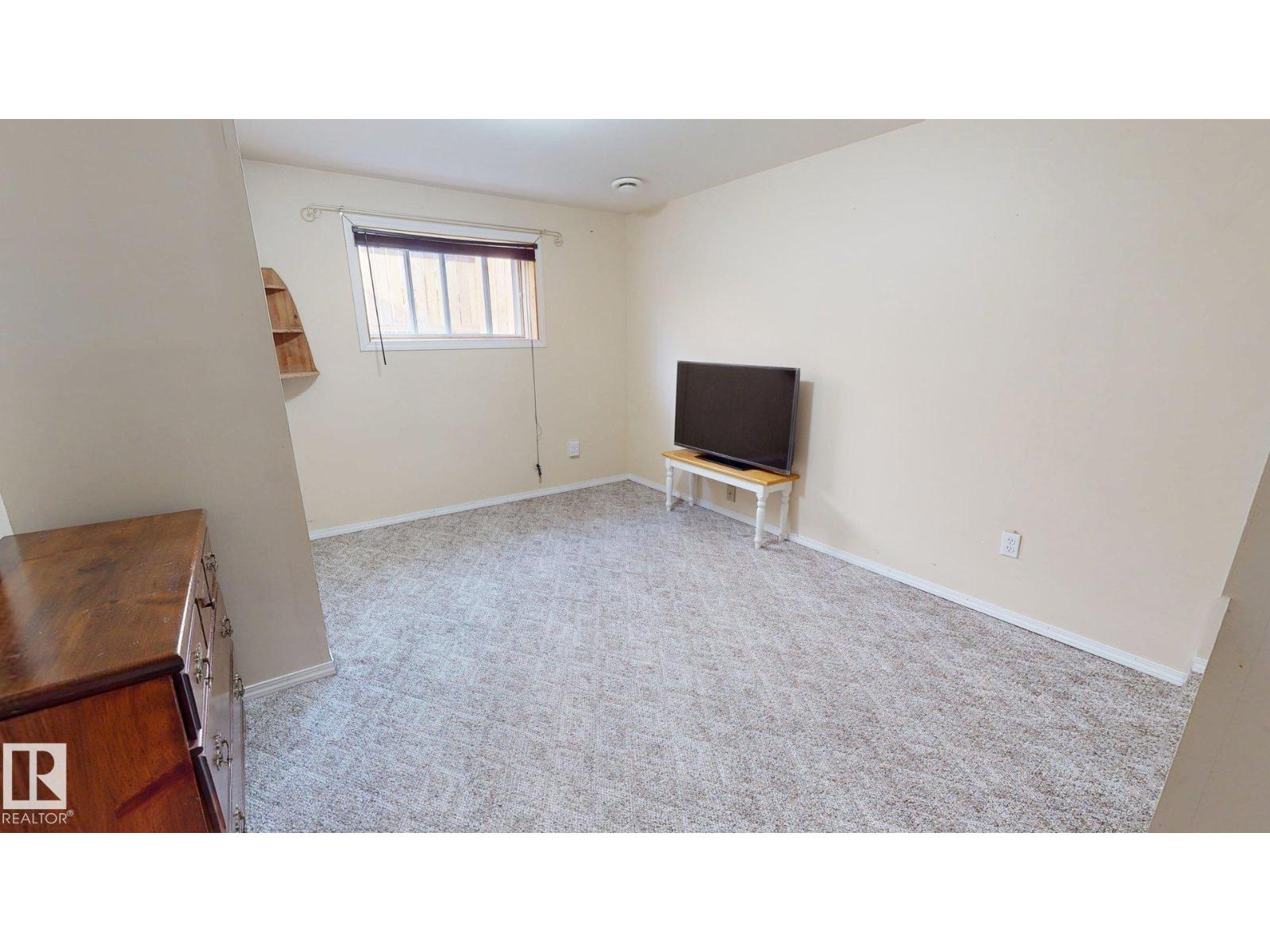 410 ST. ANDREWS PL - 18
