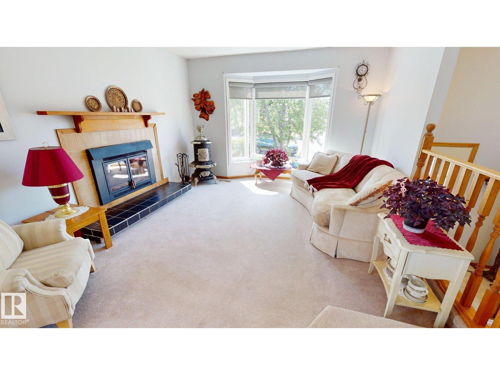 410 ST. ANDREWS PL - Image 2