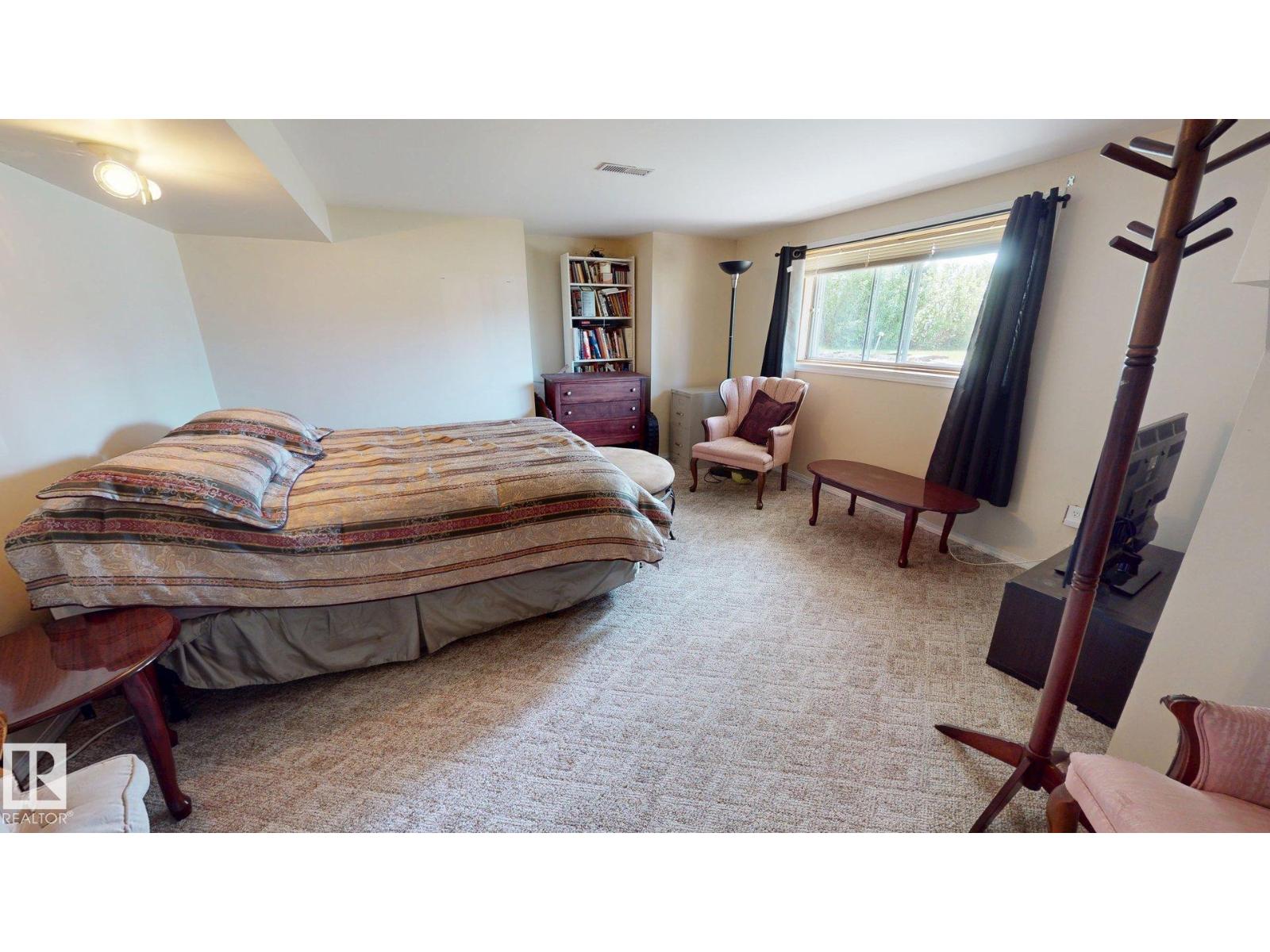 410 ST. ANDREWS PL - 21