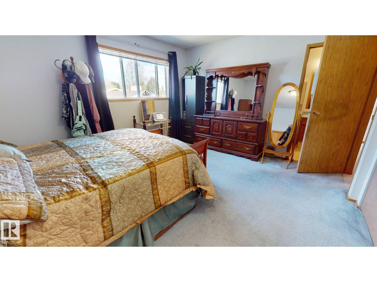 410 ST. ANDREWS PL - 9