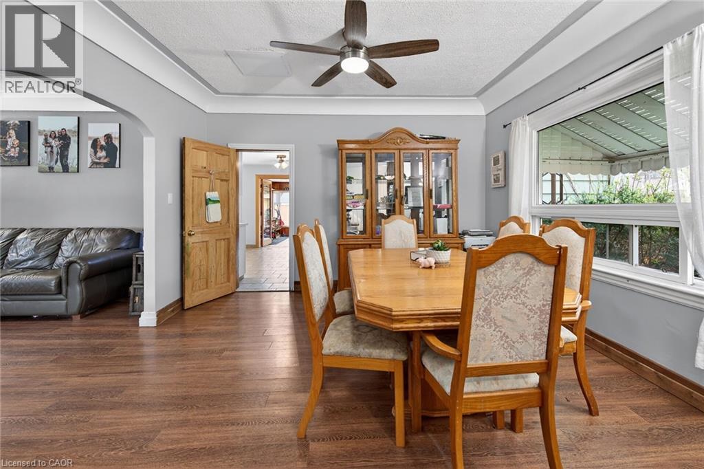827 PINE Street - 20