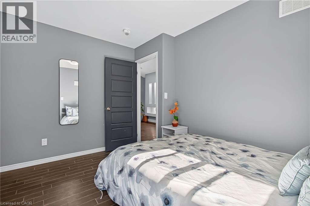 59 NETHERWOOD Road - 36