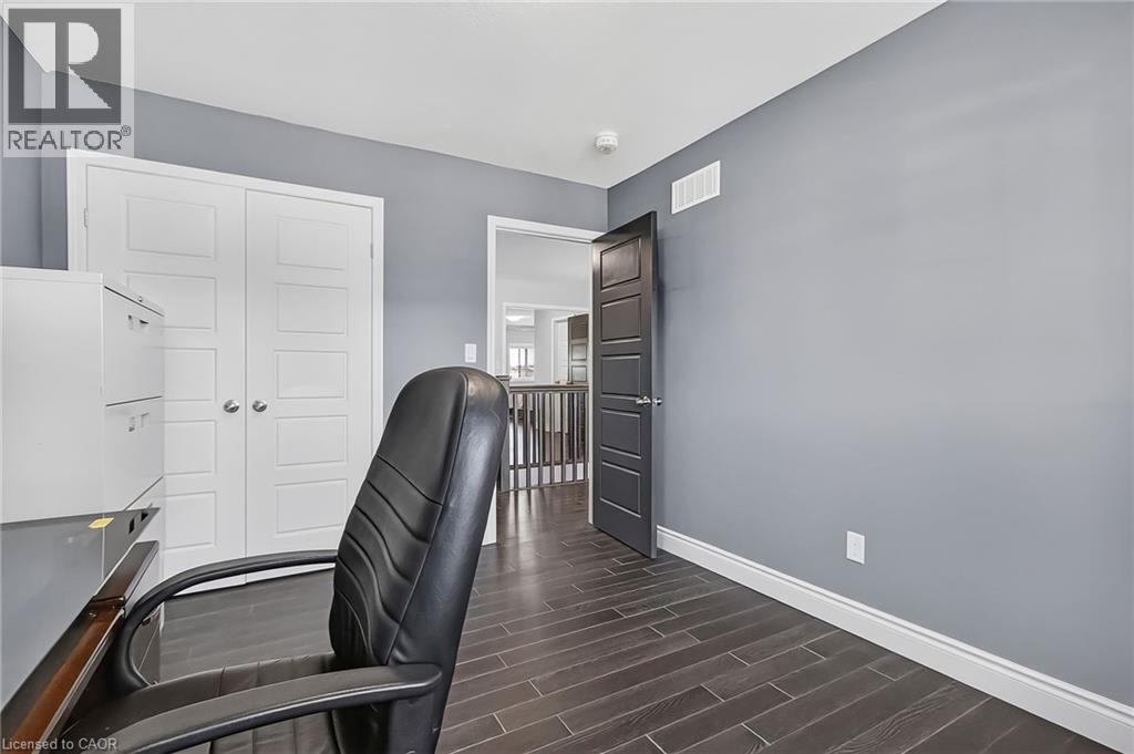 59 NETHERWOOD Road - 34