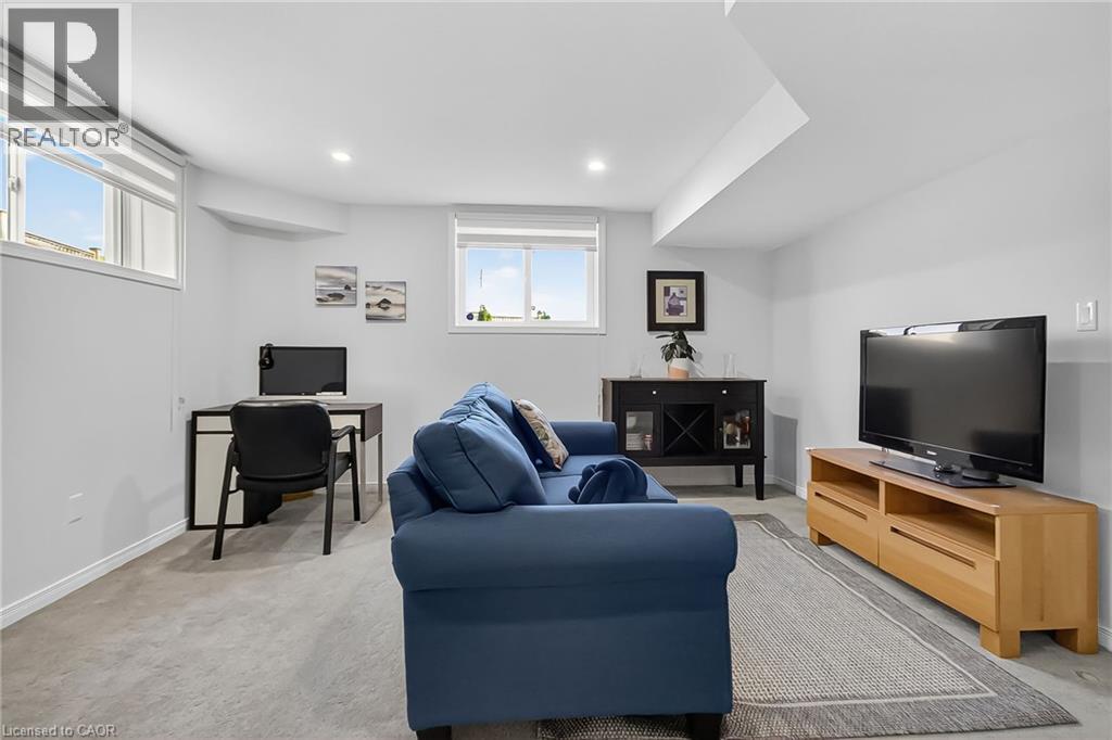 59 NETHERWOOD Road - 38