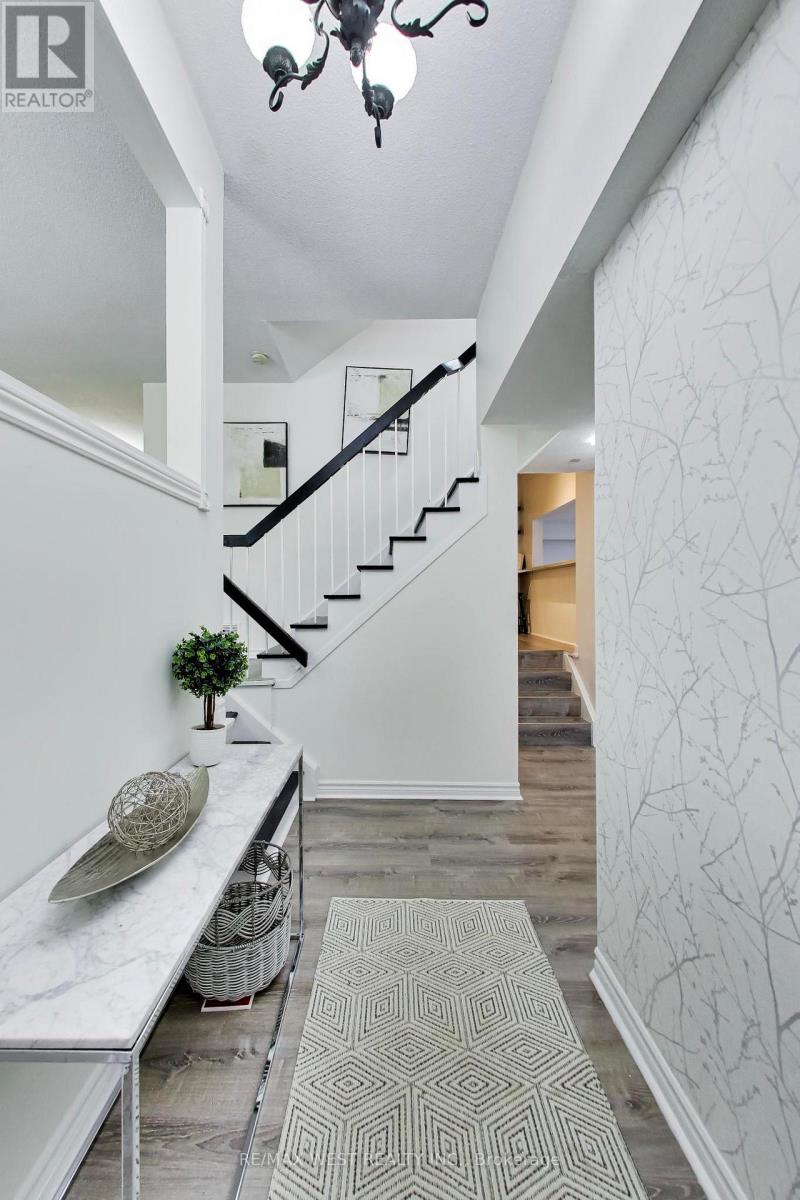 128 ROSER CRESCENT - 5