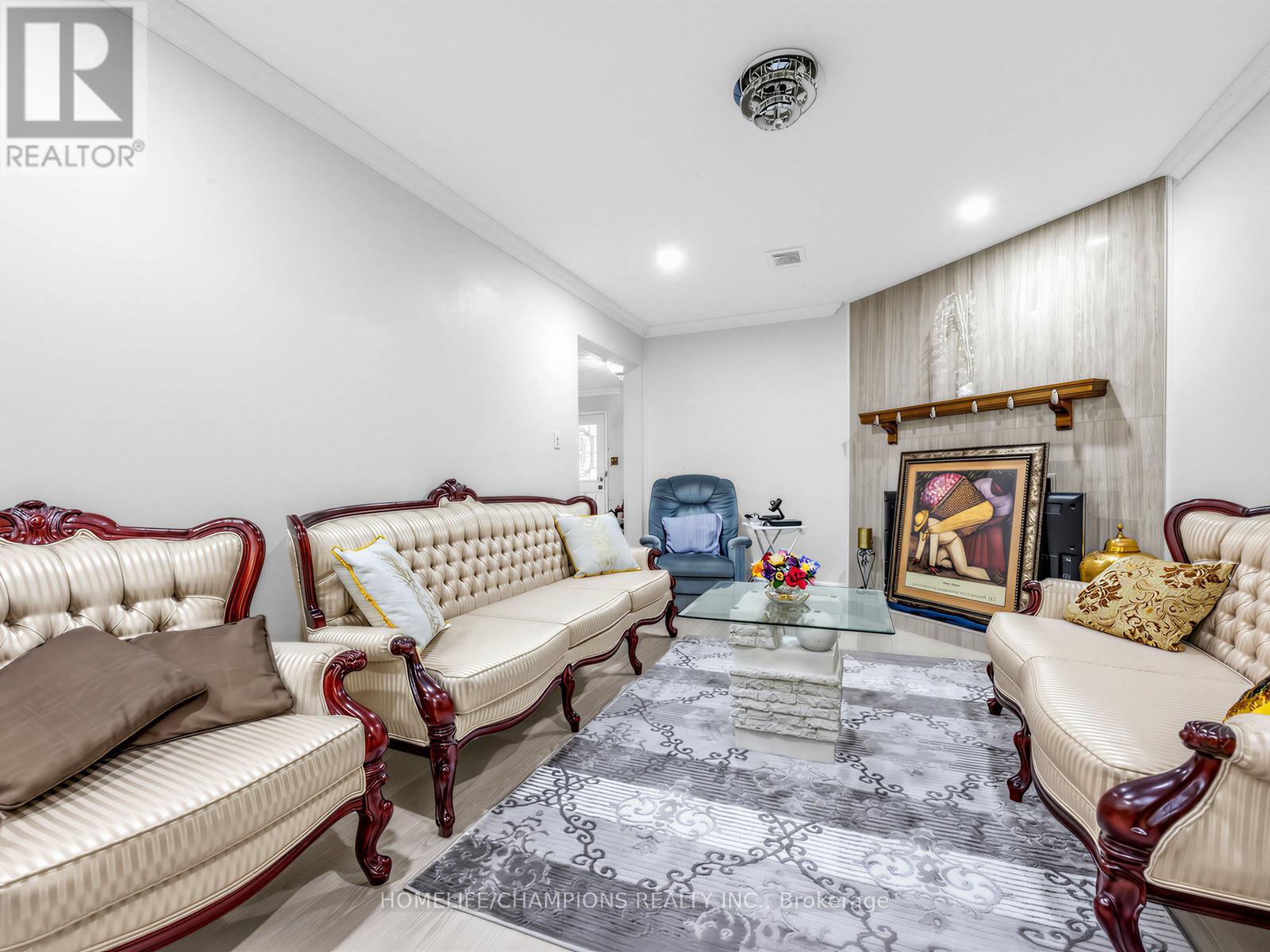 12 GLENHEATHER TERRACE - 11