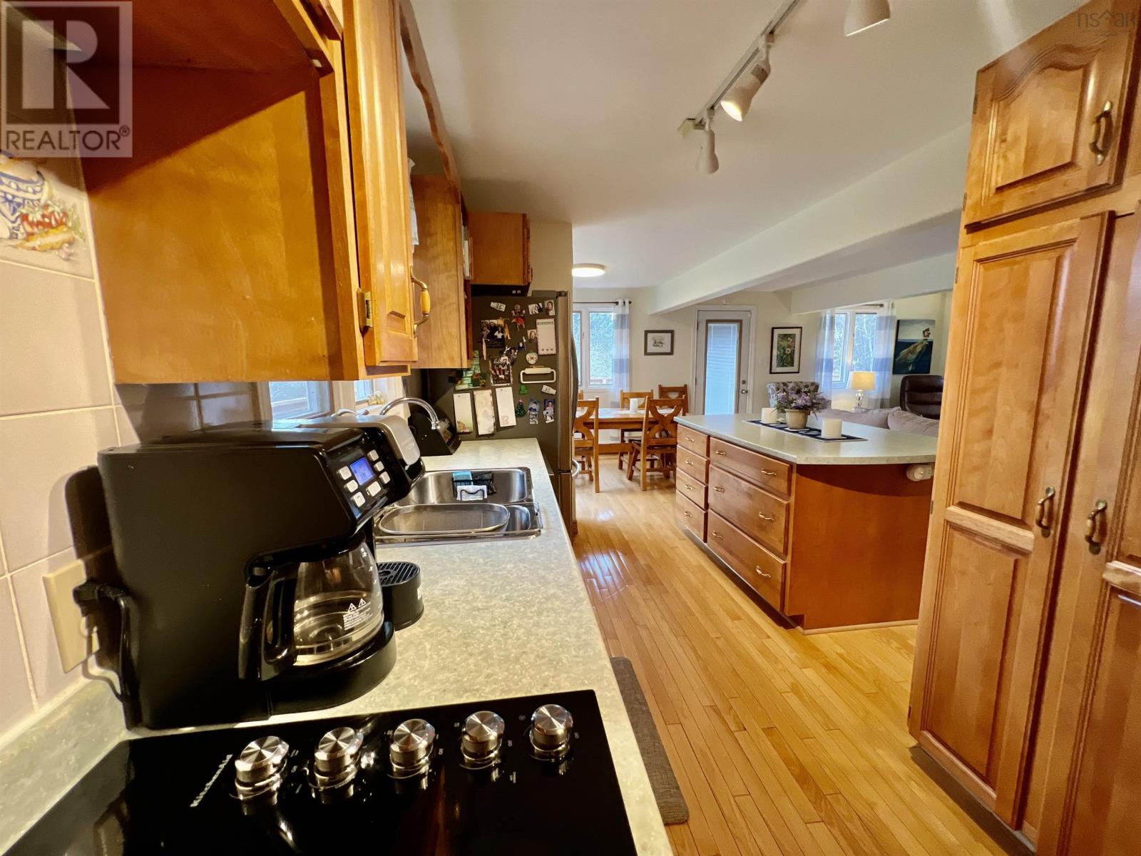 Property 30 of 47 of 1428 Coxheath Road