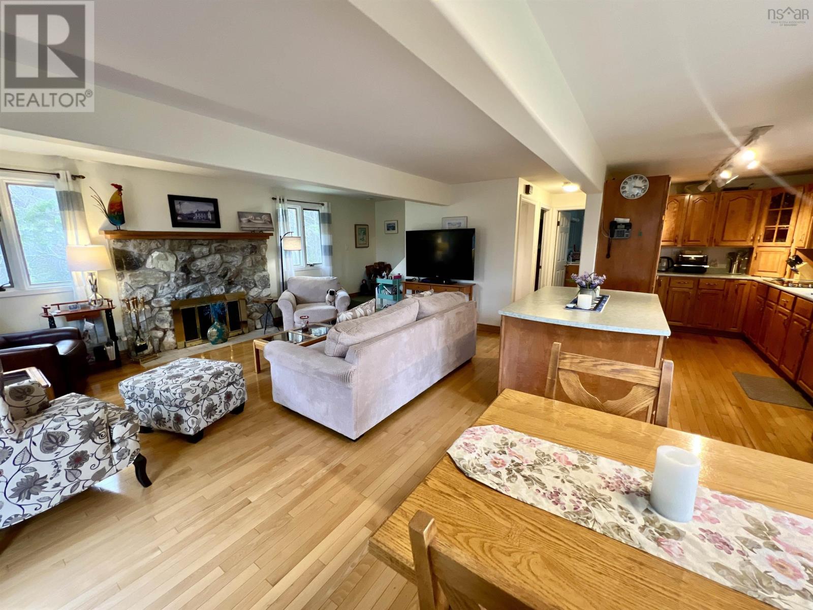 Property 18 of 47 of 1428 Coxheath Road
