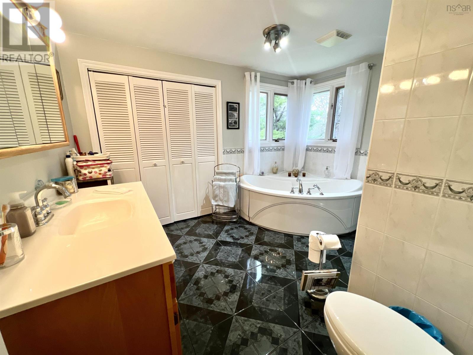 Property 34 of 47 of 1428 Coxheath Road