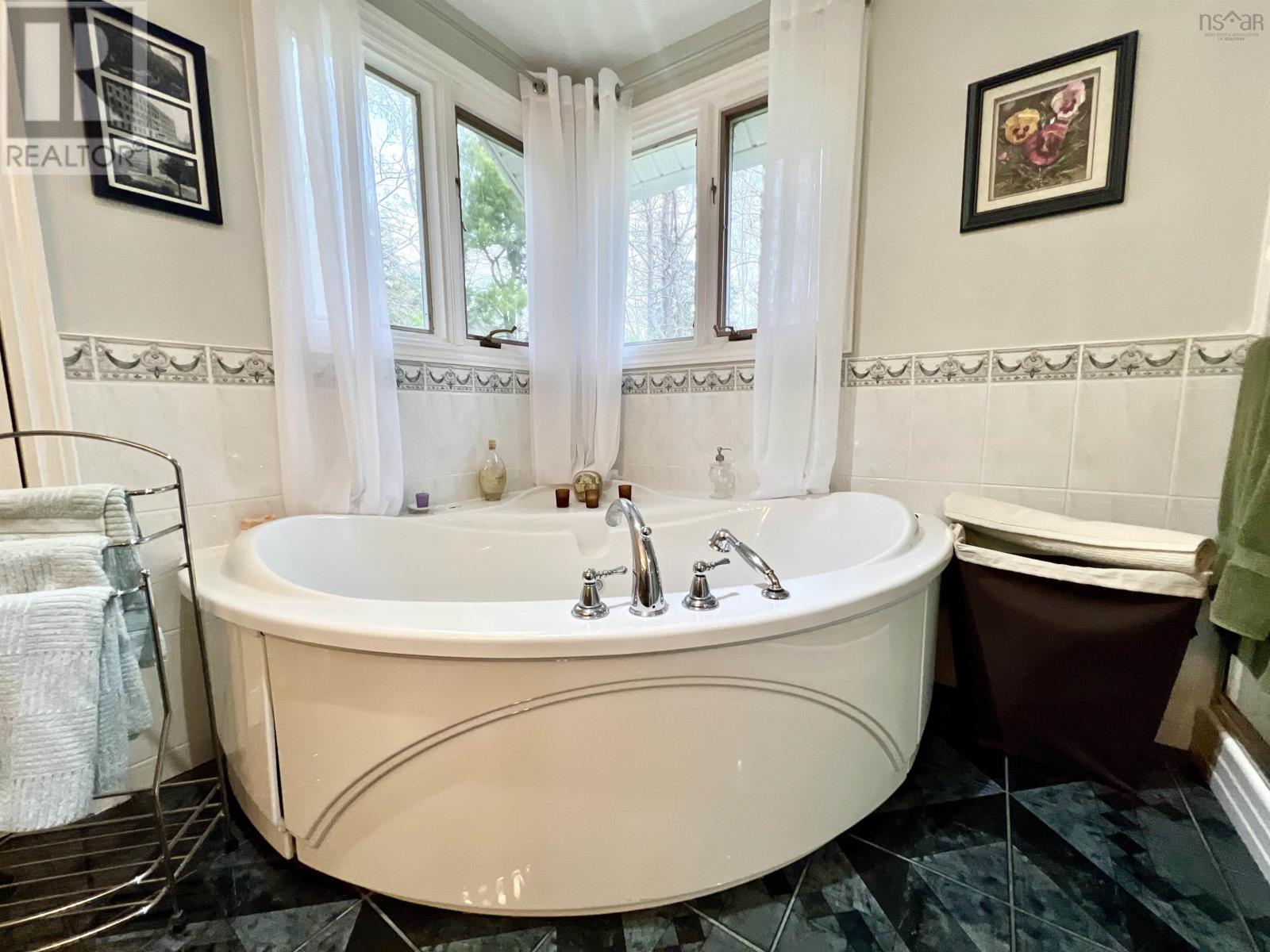 Property 35 of 47 of 1428 Coxheath Road