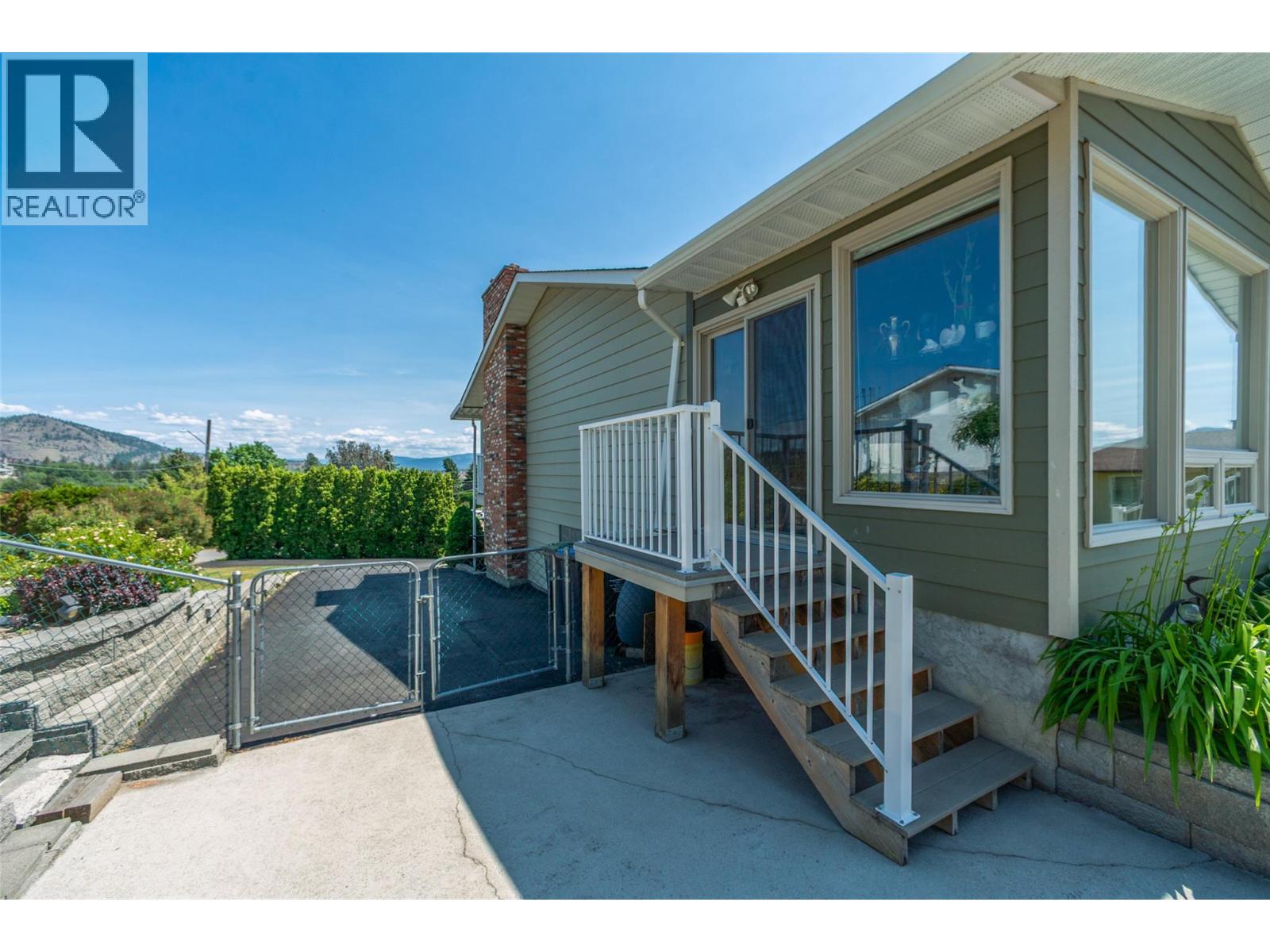 2489 Chieftain Road - 54