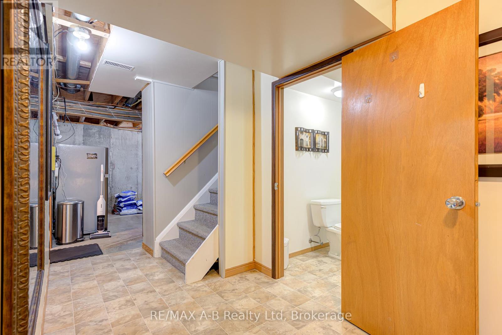 50 ALBERT STREET - 31