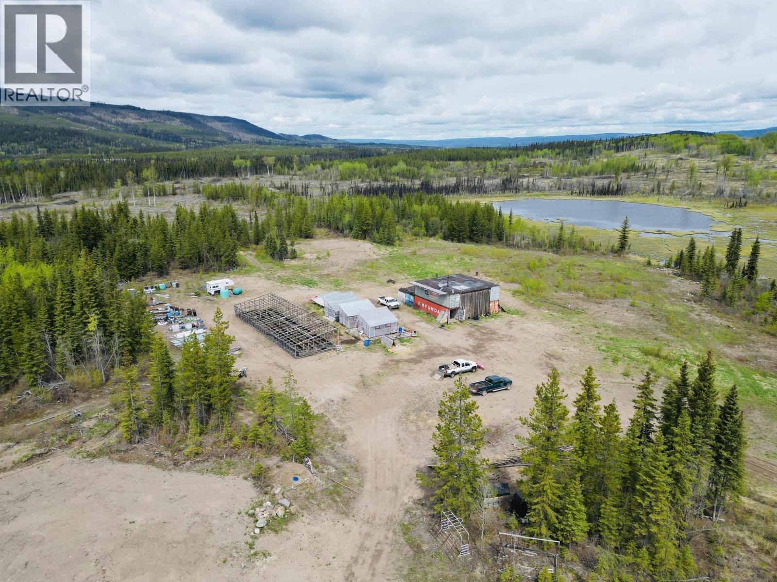 5698 BARTEAUX Road, Burns Lake