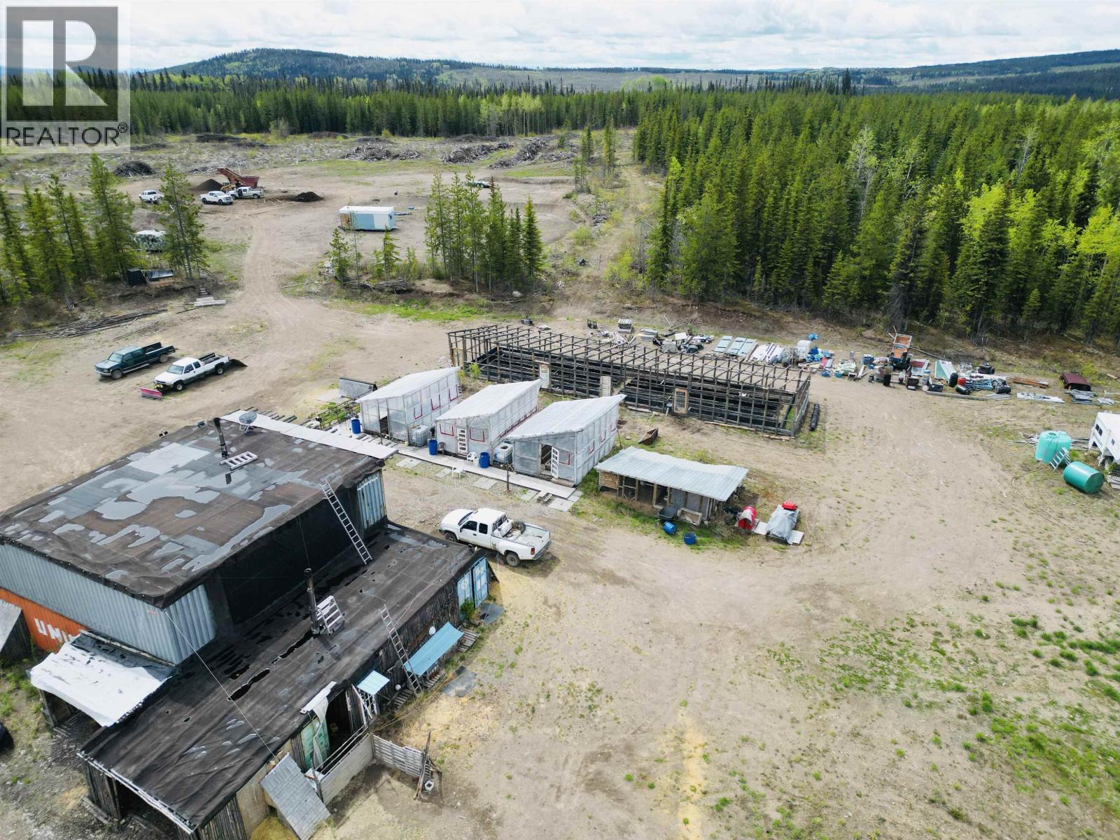 5698 BARTEAUX Road, Burns Lake