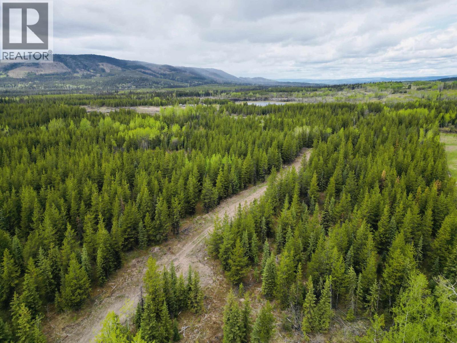 5698 BARTEAUX Road, Burns Lake
