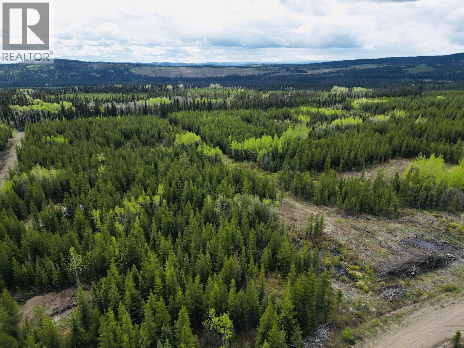 5698 BARTEAUX Road, Burns Lake